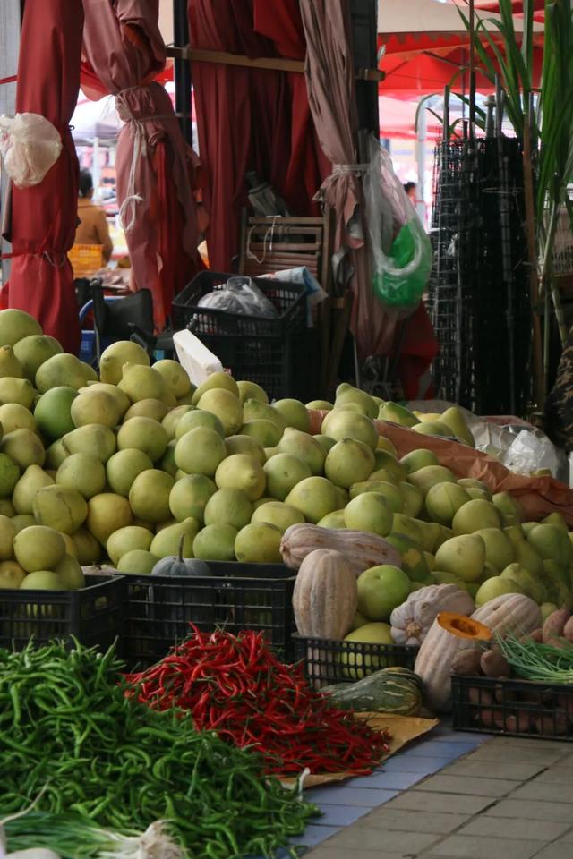 龙泉的早高峰在西河综合市场