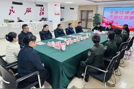 学化妆、赏书法……天桥区退役军人事务局开展“三八”国际劳动妇女节庆祝活动图片