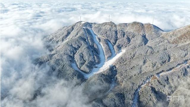 “冰雪奇缘”启幕！看靖安如何点“雪”成金