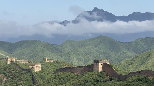 河北滦平：雨后金山岭，云蒸霞蔚美如画卷