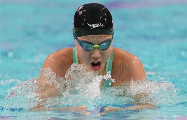 全运会游泳次日“蛙王”“蝶后	”卫冕，13岁小将破亚洲纪录