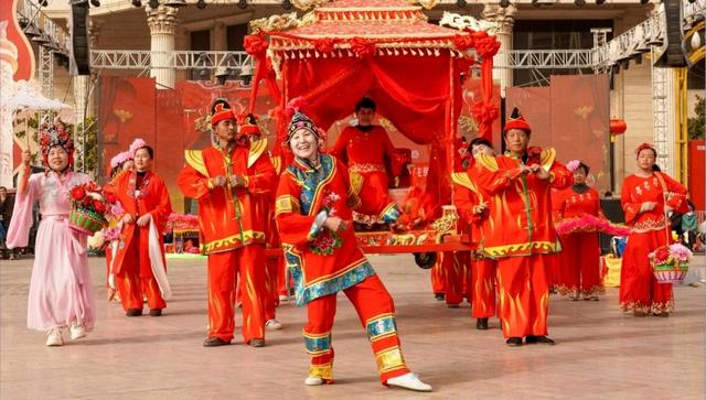 河南上元节去哪儿观灯逛庙会？超全攻略在此，跟着逛就对了！