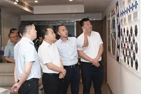 李天满调研指导省林规院工作图片