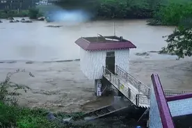 32个水文站超警戒水位，广东北江将出现50年一遇洪水图片