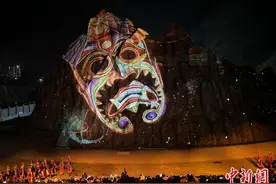 （新春走基层）白马人的“元宵狂欢”图片