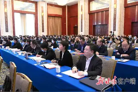 金融顾问当“四员” 为企业解忧纾困图片