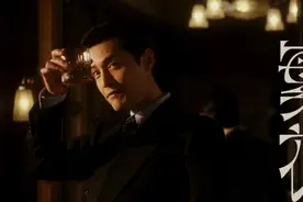 《繁花》中的男人和女人图片