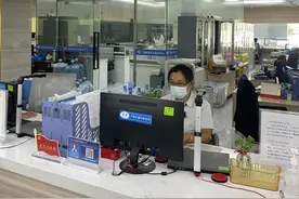 线上马上办！新雅街实现生育登记“零跑动”图片