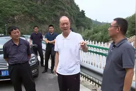 区领导检查指导防汛救灾工作图片