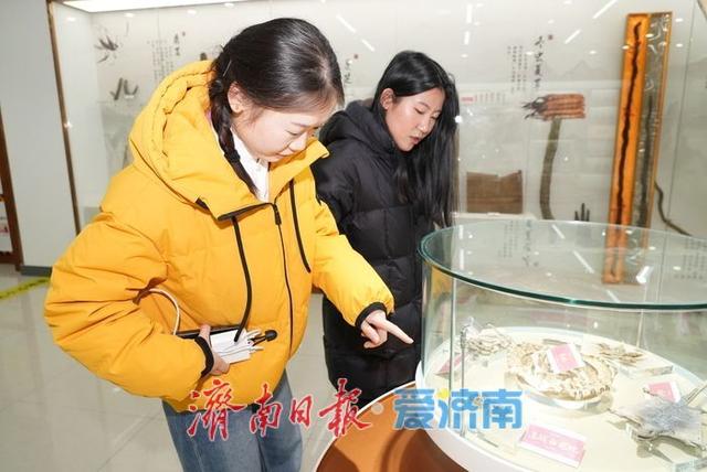 在济南市中医药文化博物馆，对话千年本草智慧