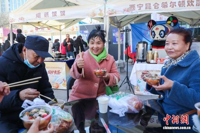 青海西宁：民众重温传统美食文化记忆