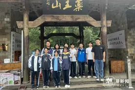 同学且留下！为什么这所学校周末要带外地学生赏衢州风景？图片