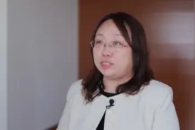 显式标&隐式标：AI生成内容如何“亮身份”？专家详解新规图片
