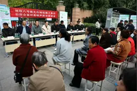 西安莲湖生态环境部门“搭桥” 企业居民“面对面” 工地按下“静音键”得到居民谅解图片