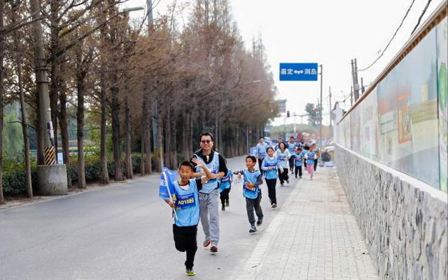 田园赛道串联文旅新场景，亲子定向赛激活华亭乡村活力