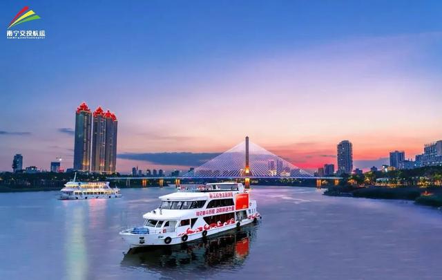 松弛感拉满！是时候来民生旅游码头乘坐秋天的第一趟游船啦