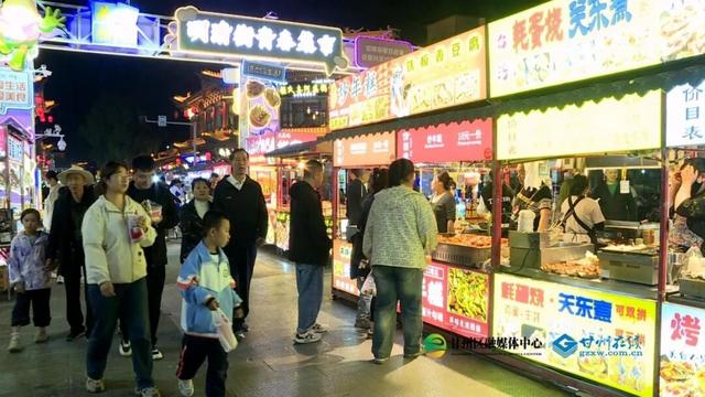 【祁连山下是我家】甘州府城：古韵流淌，烟火正浓