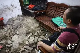 离谱！“挖宝人”深夜闯进别人家，挖到屋内面目全非！广州一区警方已介入图片