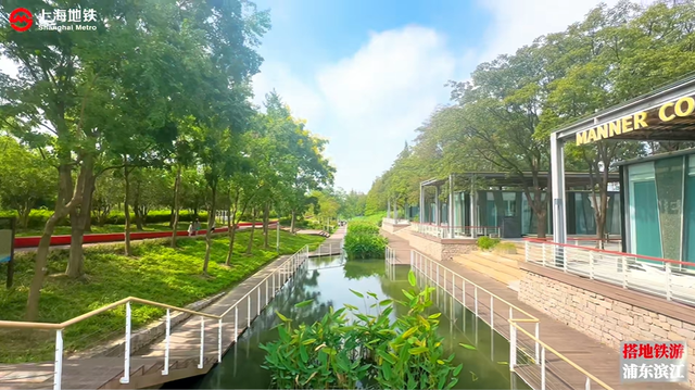 搭地铁游浦东滨江：老工业风和都市繁华，风景美不胜收