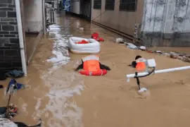 强降雨致贵州榕江县10.3万人受灾 武警官兵紧急驰援图片
