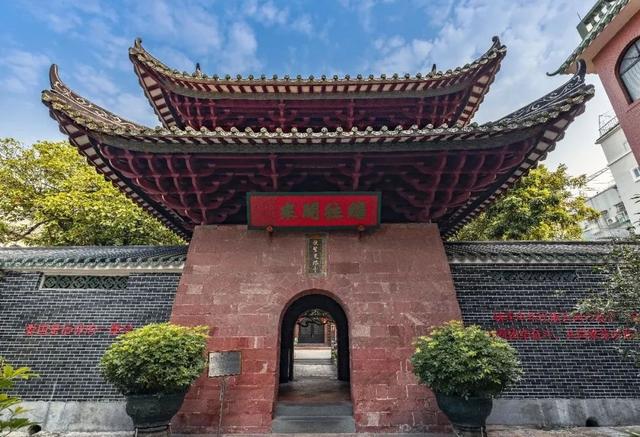 在“越秀八景”扇扇风，清爽一“夏”！