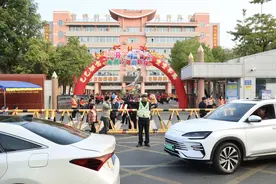 开学前全面检查校园安全！广东公安全力做好2025年春季开学安保工作图片