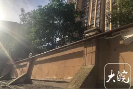 追踪丨合肥星海苑小区百米悬空管道已改道 多根锈蚀基柱已拆除图片