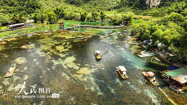 广西靖西：山水美景引客来