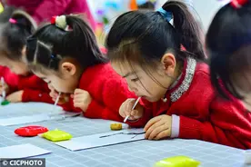 传统节日入人心 儿童乐在学习中图片
