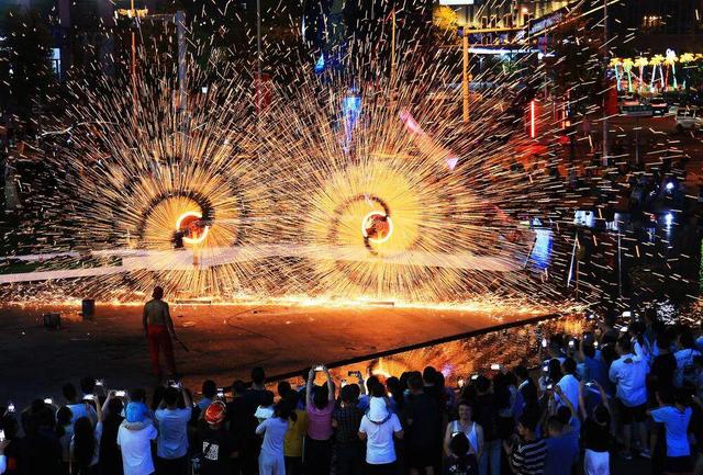 回顾 | 国庆中秋双节合体！8天“湘式”假期图鉴，速戳解锁→