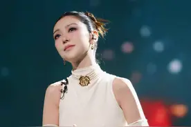 方大同去世后，薛凯琪首发声：“下次，我会更温柔地对待我爱的人”图片