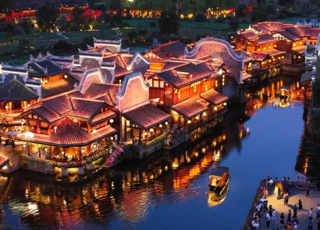 锁定宜宾！总台春晚的“盲盒”里，藏着N张惊艳的名片