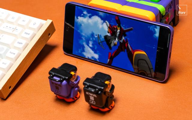 OPPO K13 Turbo Pro 发布：1999 元起售！给性能机加风扇，真的有用吗？