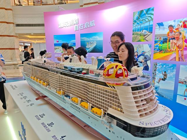 上海之夏·精彩普陀〡环球港：市级“夜生活好去处”，游轮、音乐会都来了→