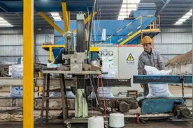 服务现代农业 调整经营方向｜眉山一公司8万吨有机肥助力高标准农田建设图片