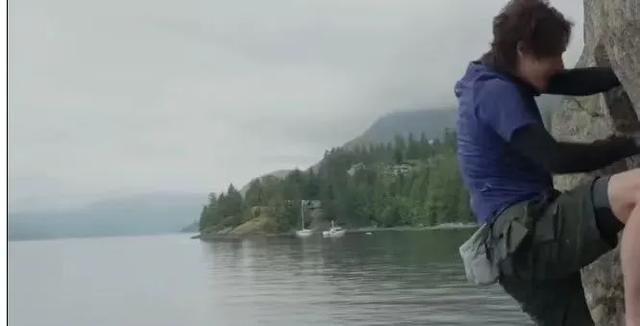 演员王一博挑战徒手攀岩,不慎手滑坠海!中国探险协会:系“深水抱石”项目,有专业安全团队陪同