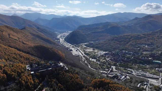 金秋五台山 醉美山色入画来
