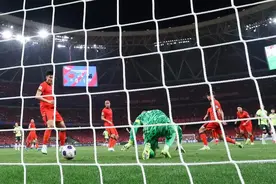 帅论|李源一、黄政宇、王大雷，国足主帅伊万细数泰山国脚表现图片