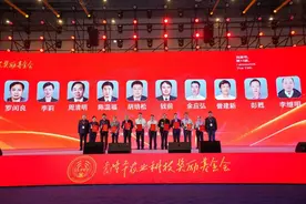 追随袁隆平脚步20年，他希望通过“水稻+”实现“种稻致富”图片