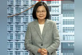 “英系”要知所进退？ 何景荣揭“大小姐”个性图片