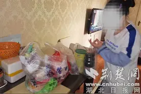 女子溜进酒馆后厨盗窃 遭5日行政拘留图片