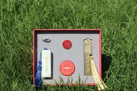 独家定制！这些毕业礼物太暖心了～图片