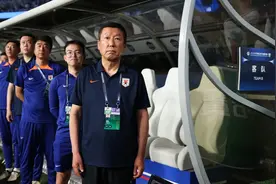 足球报：泰山队战曼谷联实力已无优势，士气和信心严重不足图片