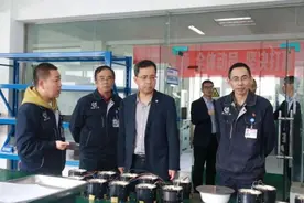 航空工业自控所领导班子扎实深入开展主题教育调查研究图片