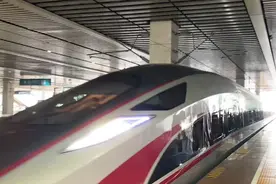 长沙始发6列高铁动车组助力杭州亚运 列车服务上新啦图片