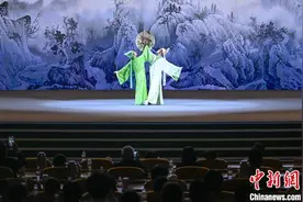 浙江绍兴为越剧立法图片