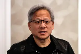 黄仁勋：人形机器人制造成本或比预期要低，花钱买车不如买机器人图片