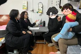 已有两个娃，女子又生下男婴后遗弃获刑，监护人资格要撤销吗？图片