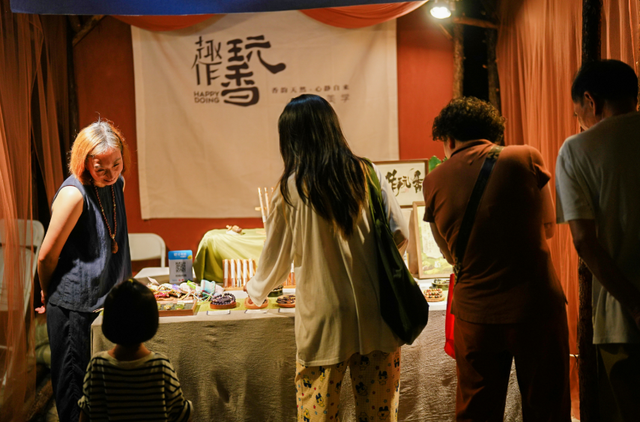 上海的朋友快冲！还有8天！来静安开启梦幻夜游！（超多美图抢先看↗）｜金秋静安·不容错过