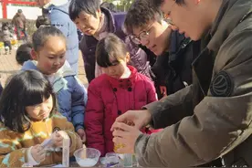 用专业赋能社区 这所高校志愿者争做追“锋”青年图片